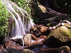 Bild: Ein Wasserfall für mich allein. – Klick zum Vergrößern